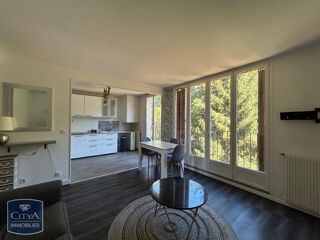  Appartement à louer 3 pièces 56 m²
