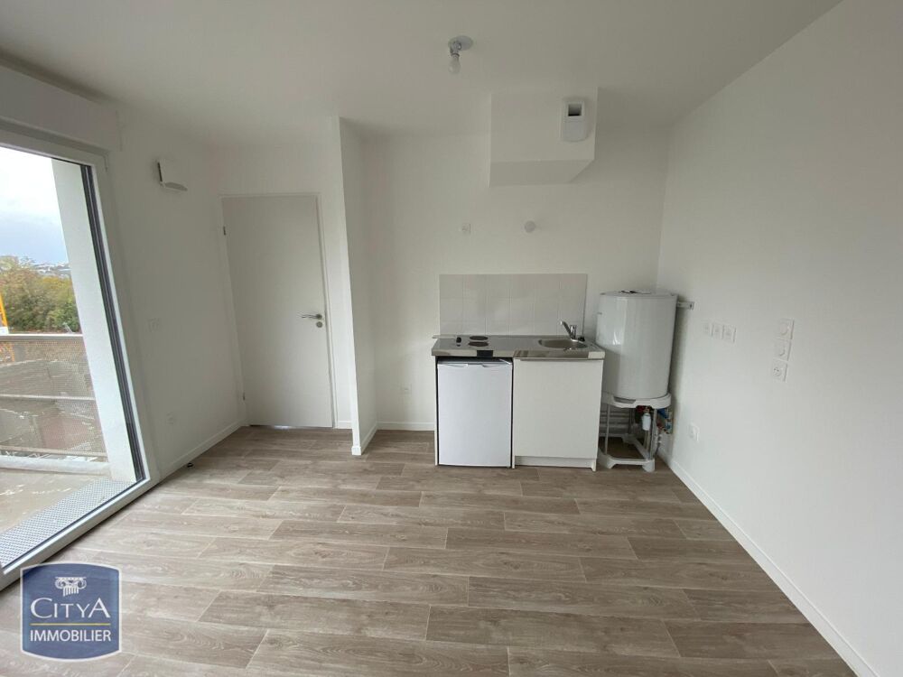 STUDIO de 27.7m2 - CAEN À louer : découvrez cet appartem....