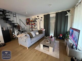  Maison à louer 4 pièces 81 m²