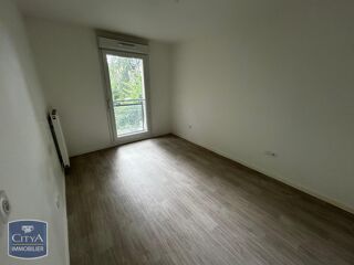 Appartement à louer 2 pièces 39 m²