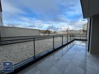  Appartement à louer 3 pièces 64 m²