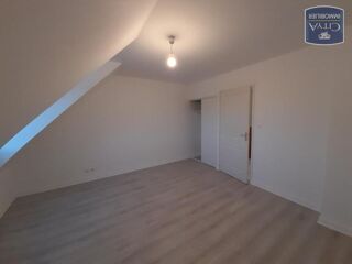  Appartement à louer 3 pièces 60 m²