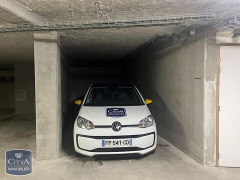  Parking / Garage � louer 
