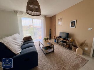  Appartement à louer 3 pièces 63 m²