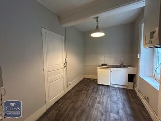  Appartement à louer 2 pièces 31 m²