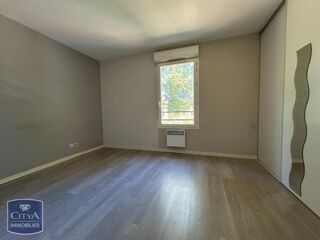  Maison à louer 4 pièces 77 m²