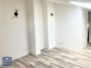  Appartement à louer 2 pièces 46 m²