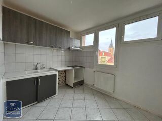  Appartement à louer 3 pièces 64 m²
