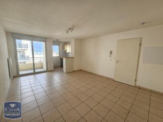 location Appartement - 2 pièce(s) - 42 m² Poitiers (86000)