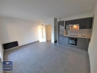  Appartement � louer 1 pi�ce 30 m� La grande motte