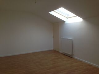  Appartement à louer 2 pièces 55 m²