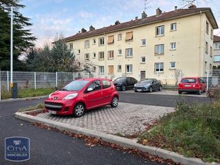  Parking / Garage à louer 