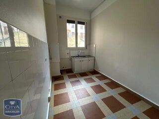  Appartement à louer 3 pièces 78 m²