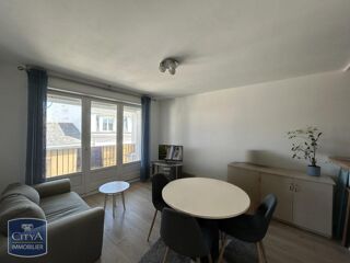  Appartement à louer 2 pièces 38 m²