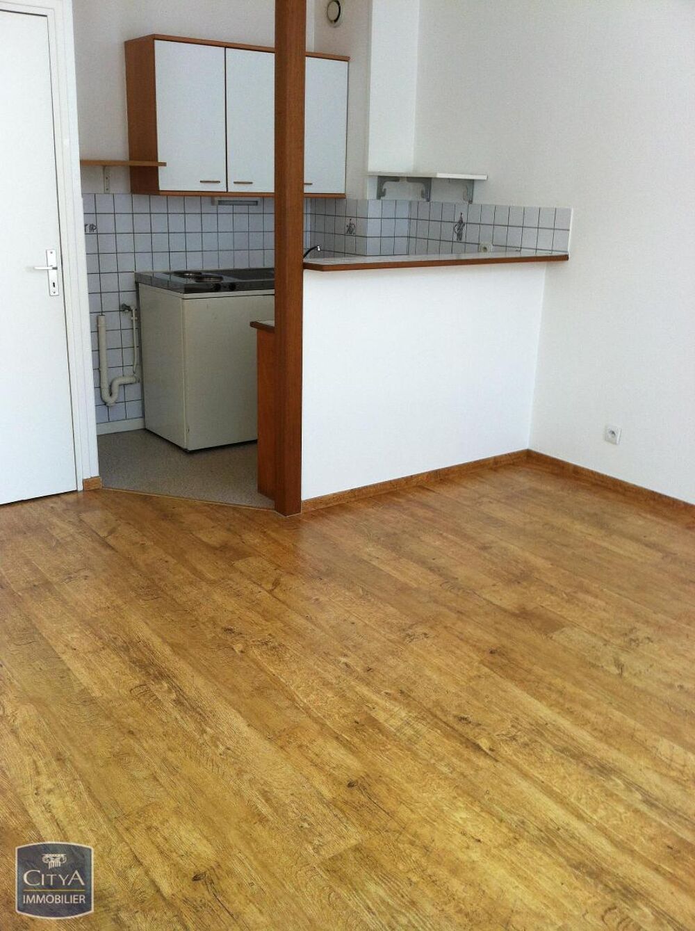 location Appartement - 2 pièce(s) - 33 m² Arras (62000)