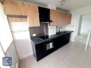  Appartement à louer 3 pièces 78 m²