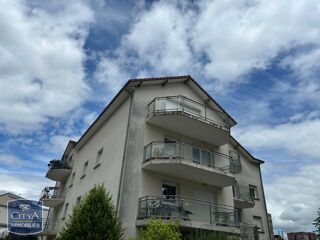  Appartement à louer 3 pièces 65 m²