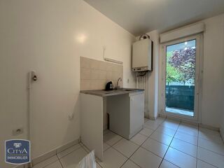  Appartement à louer 2 pièces 45 m²