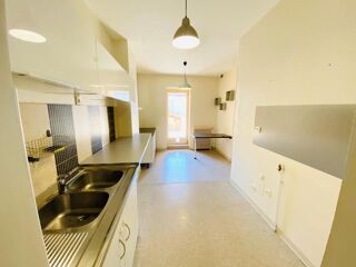  Appartement � louer 4 pi�ces 111 m�
