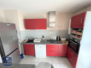  Appartement à louer 4 pièces 87 m²
