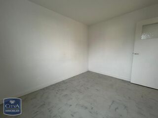  Appartement à louer 3 pièces 52 m² Alencon
