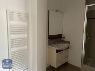  Appartement à louer 2 pièces 43 m²