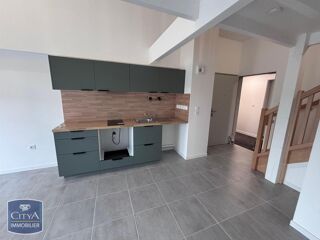  Appartement à louer 3 pièces 60 m²