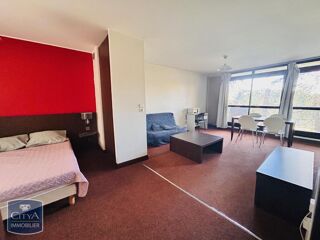  Appartement à louer 1 pièce 43 m²