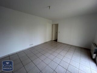  Appartement � louer 2 pi�ces 40 m� Thenac