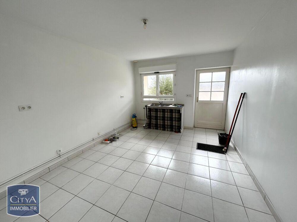 location Maison - 3 pièce(s) - 75 m² Montreuil-en-Touraine (37530)