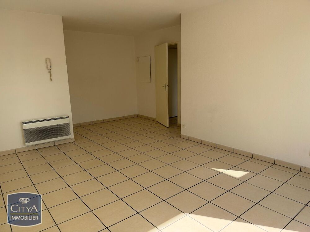 location Appartement - 2 pièce(s) - 46 m² Persan (95340)