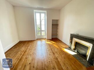 location Appartement - 3 pièce(s) - 69 m² Nîmes (30000)