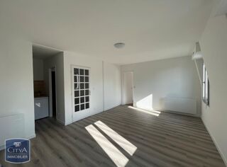  Appartement à louer 2 pièces 45 m²