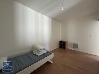  Appartement à louer 3 pièces 54 m²