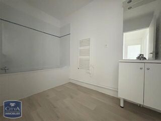 Appartement à louer 3 pièces 66 m²
