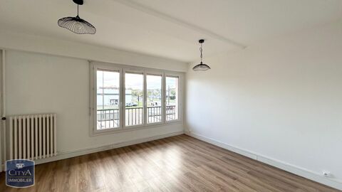   Location Appartement Appartement - 4 pièce(s) - 72 m²