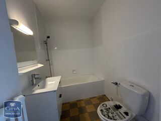  Appartement à louer 1 pièce 33 m²