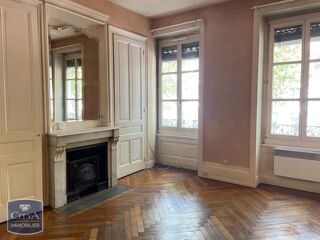  Appartement à louer 1 pièce 42 m²