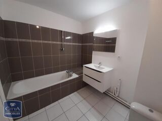  Appartement à louer 2 pièces 39 m²