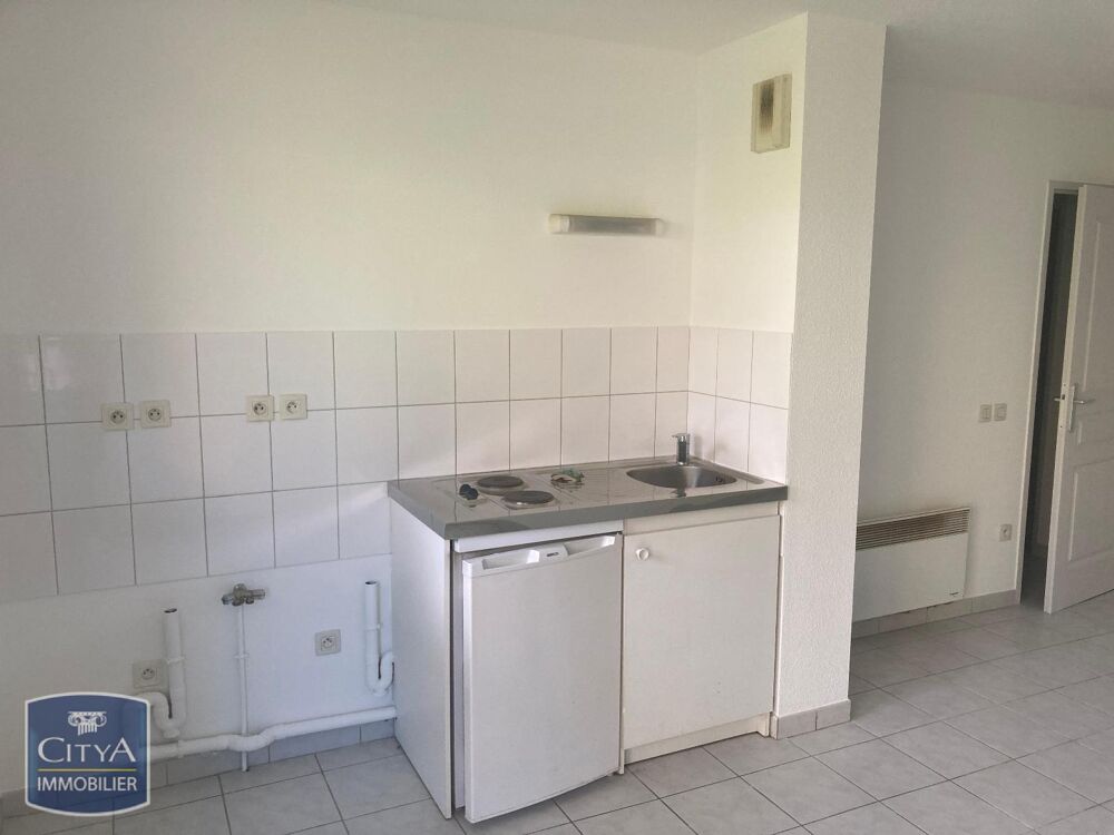 location Appartement - 2 pièce(s) - 46 m² Belfort (90000)