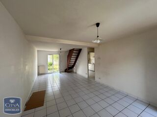  Maison à louer 4 pièces 85 m²