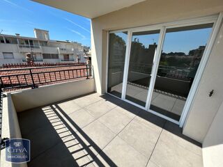  Appartement à louer 2 pièces 44 m²