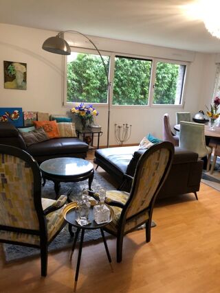  Appartement à louer 3 pièces 85 m²