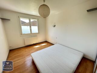  Maison à louer 5 pièces 97 m²