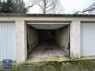  Parking / Garage � louer 