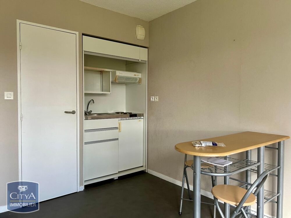 location Appartement - 1 pièce(s) - 24 m² Poitiers (86000)