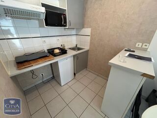  Appartement à louer 1 pièce 30 m²