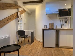  Appartement à louer 1 pièce 16 m²