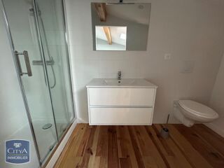  Appartement à louer 2 pièces 31 m²