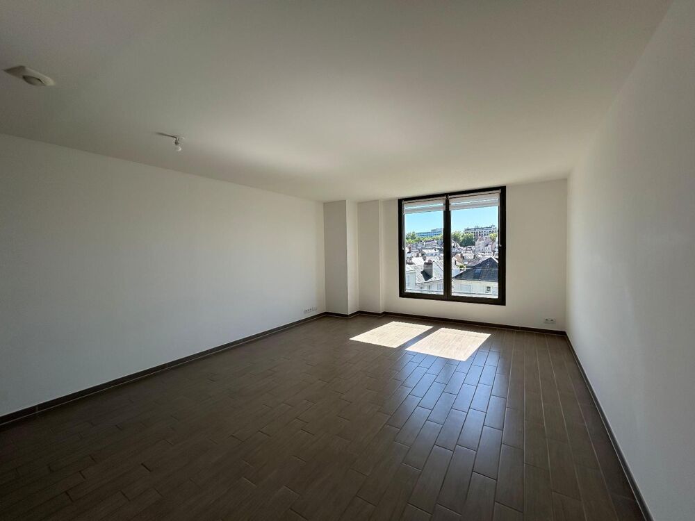 location Appartement - 3 pièce(s) - 70 m² Tours (37000)